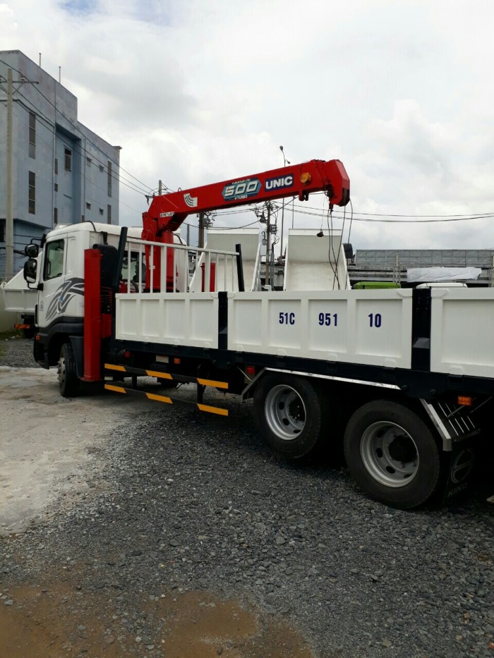 Xe tải 14 tấn