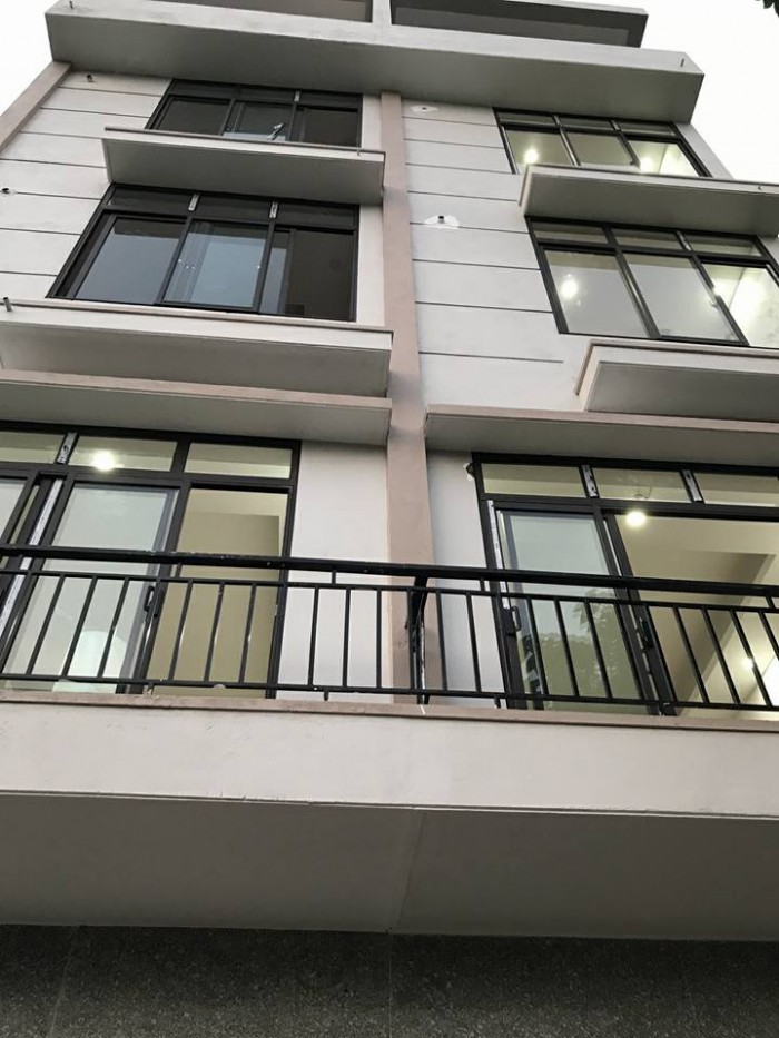[HOT] Chính chủ bán nhà mặt phố Định Công, 53m2x3 tầng