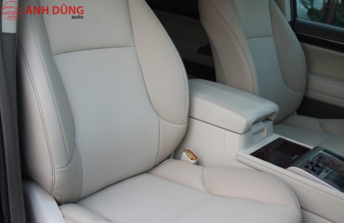 Xe LEXUS GX460 năm 2014, màu đen, nội thất kem. ODO: 39.000Km