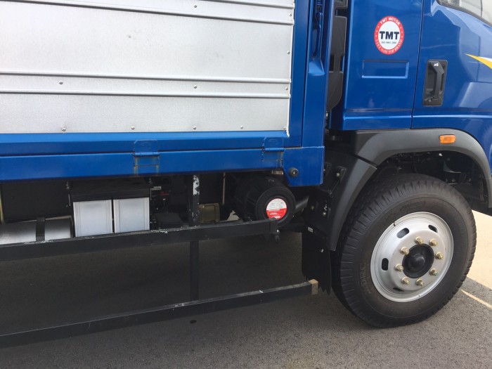 Xe tải 7,5 tấn SINOTRUK mới 100%