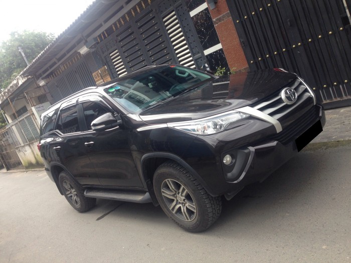 Fortuner 2.4G 2017 ( Số sàn, máy dầu, 2.4L, 4x2MT ) Nâu phantom