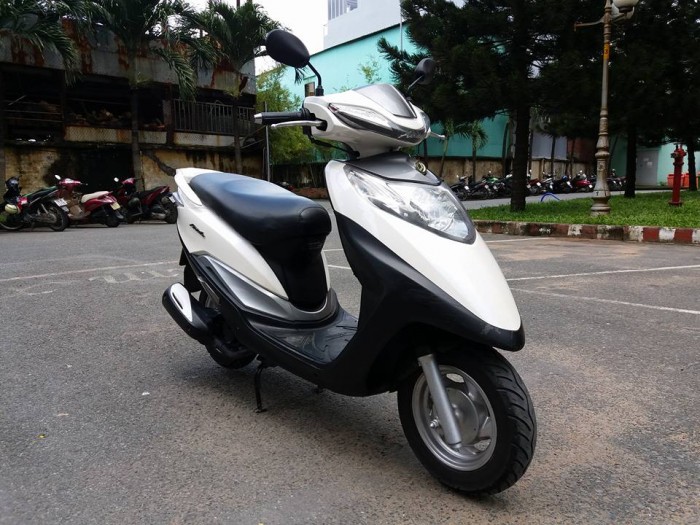 Sym Attila Victoria 125 Phiên Bản Đĩa Bay Trắng Tinh Khôi Tuyệt Đẹp