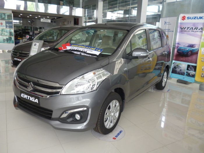xe 7 chỗ suzuki ertiga 2017