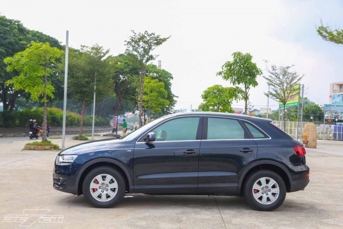 Audi Q3 s-line 2.0T TFSI Quattro model 2012