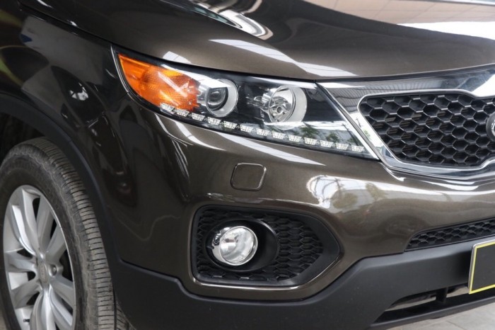 Bán Kia Sorento 2.4AT 2WD màu nâu biển SG xe đẹp