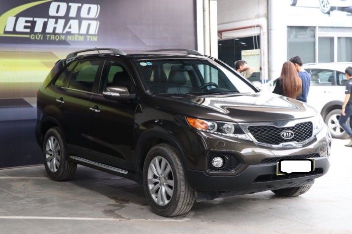 Bán Kia Sorento 2.4AT 2WD màu nâu biển SG xe đẹp