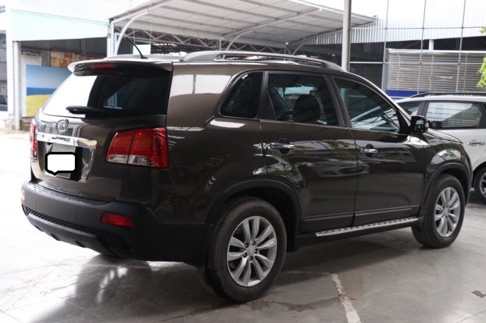 Bán Kia Sorento 2.4AT 2WD màu nâu biển SG xe đẹp