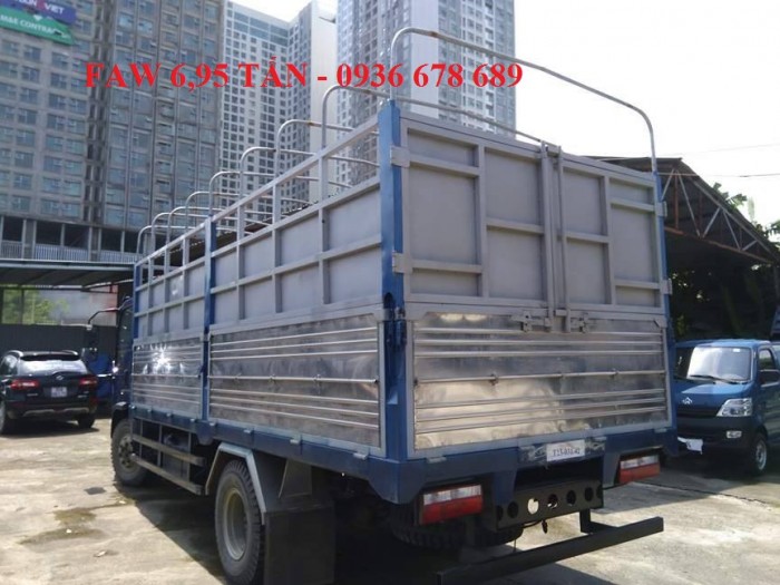 Bán xe tải Faw 6,95 tấn thùng mui bạt dài 5,1M,cabin Isuzu hiện đại,giá tốt nhất toàn quốc