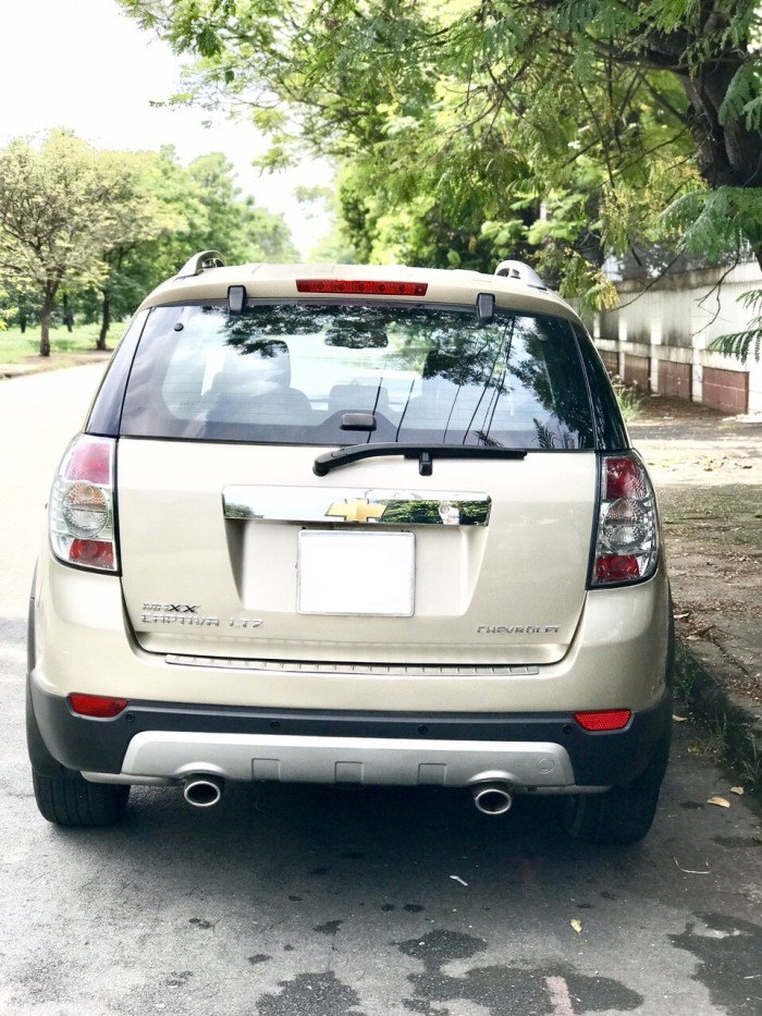 Cần bán Chevrolet Captiva LTZ vàng cát đời 2009