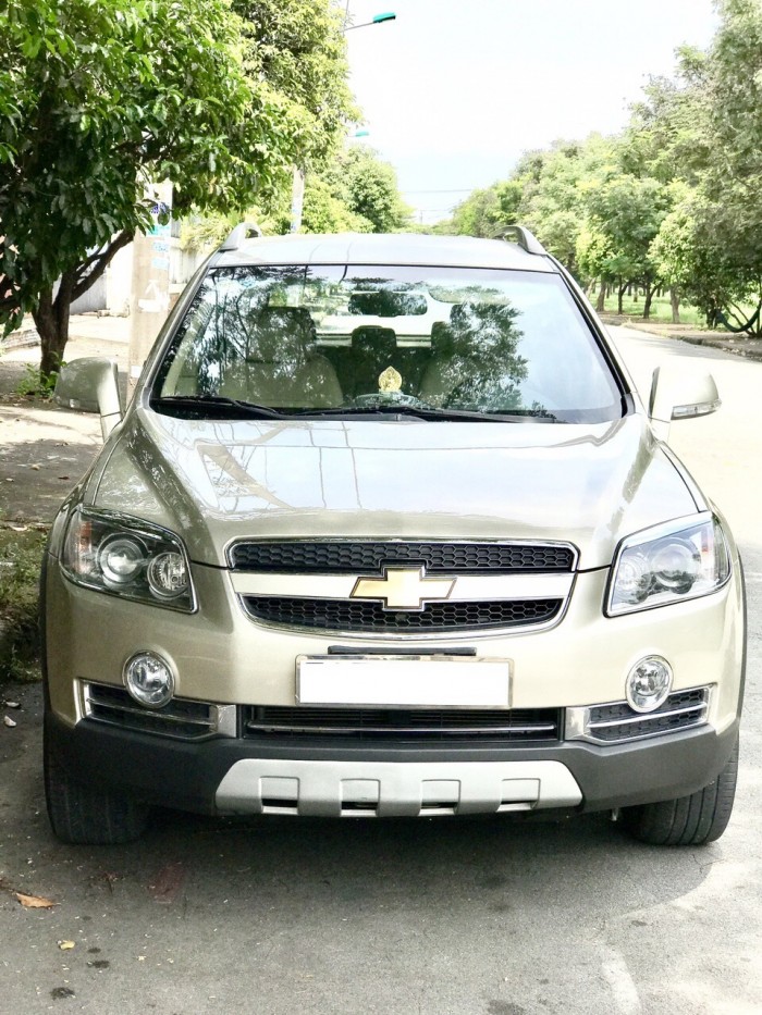 Cần bán Chevrolet Captiva LTZ vàng cát đời 2009