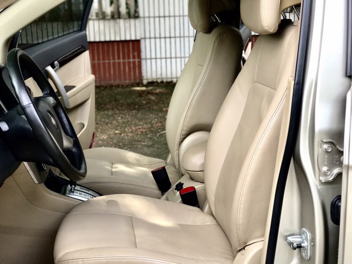Cần bán Chevrolet Captiva LTZ vàng cát đời 2009