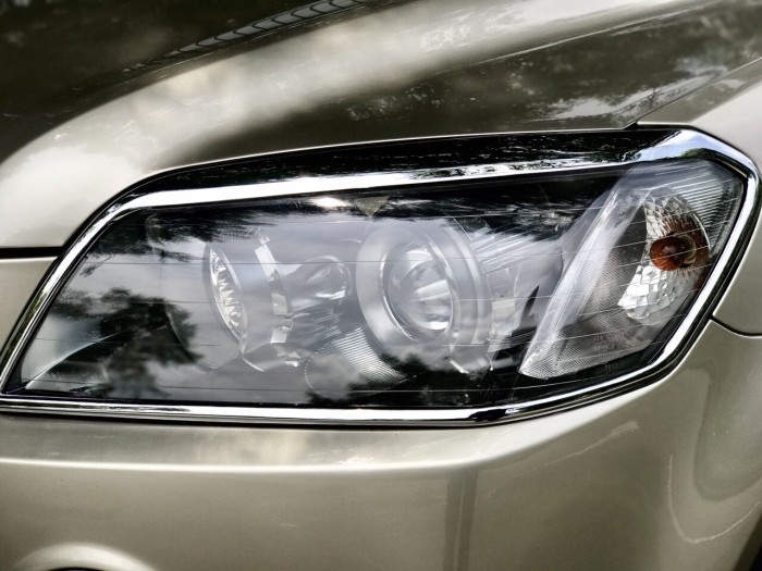 Cần bán Chevrolet Captiva LTZ vàng cát đời 2009