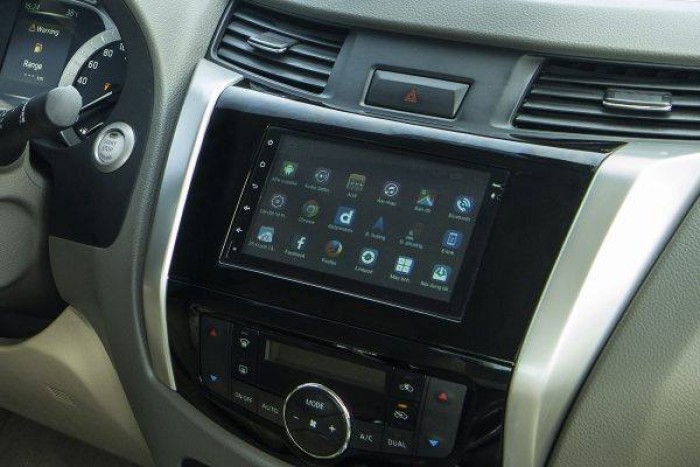 Cần bán Nissan Navara VL Premium - 2 cầu tự động nhập khẩu, full option