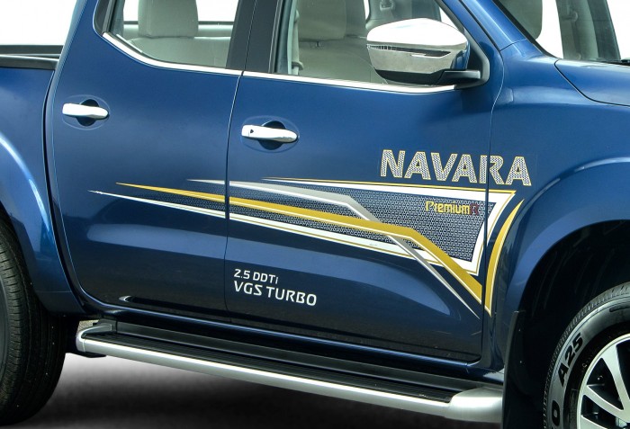 Cần bán Nissan Navara VL Premium - 2 cầu tự động nhập khẩu, full option