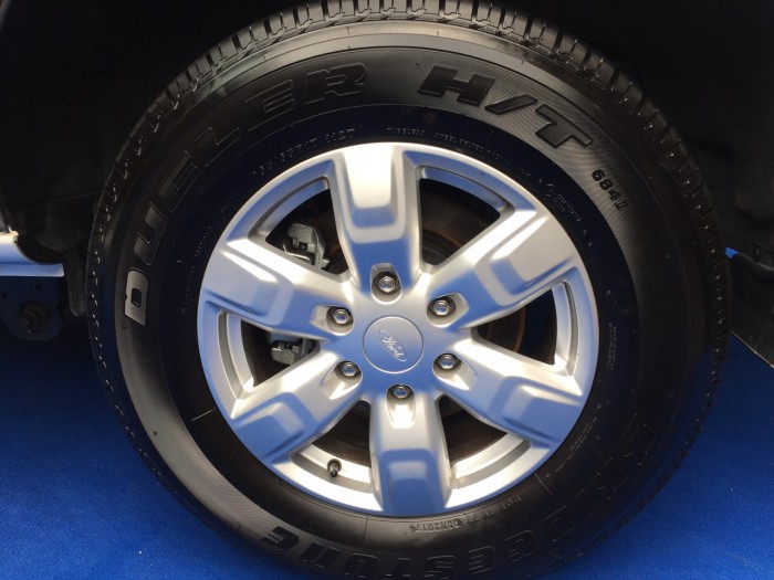 Giá xe ford everest ambiente, giá xe ford everest mt 2018, giá xe ford everest số san 2018