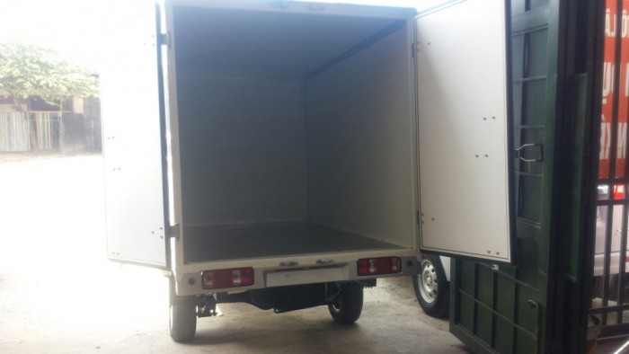 xe tải dongben 870kg thùng kín- composite