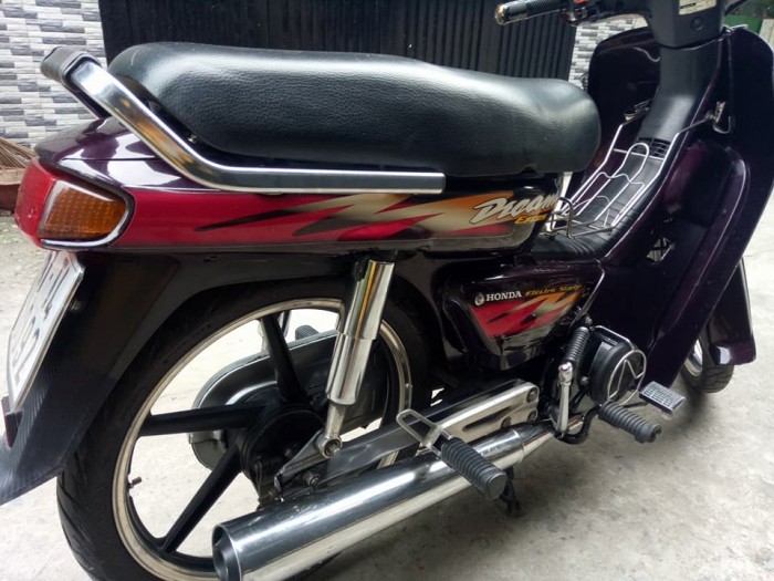 Honda Dream đời 99 bstp chính chủ mới 95%