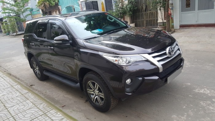 Bán nhanh chiếc Fortuner G 2017 nâu phantom mt máy dầu nhập Indonesia