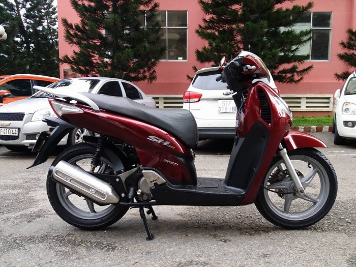 SHi 150 Hàn Quốc Giống Honda SHi 100% Tuyệt Đẹp