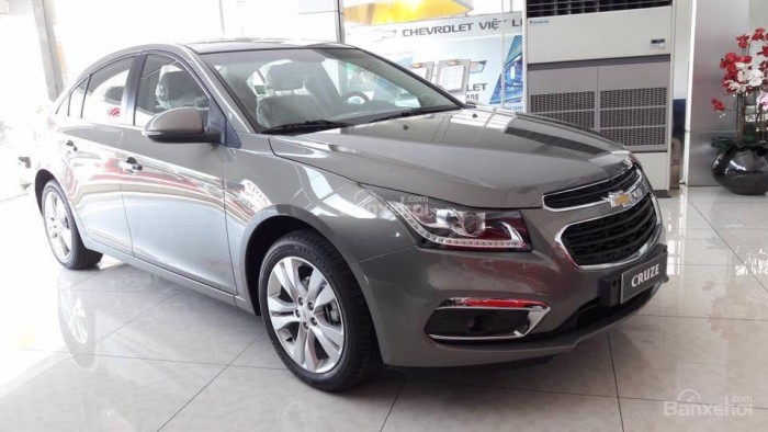 Chevrolet Cruze LTZ 1.8 Trả trước 10% nhận ngay xe.