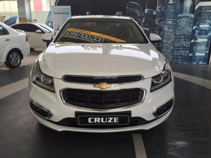 Chevrolet Cruze LTZ 1.8 Trả trước 10% nhận ngay xe.