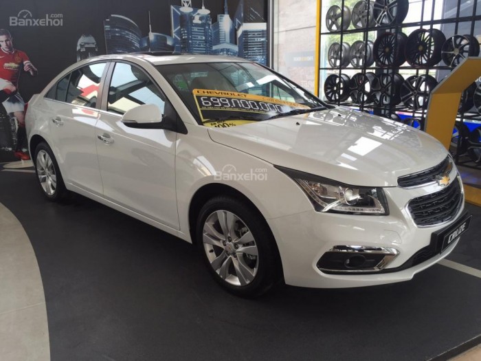 Chevrolet Cruze LTZ 1.8 Trả trước 10% nhận ngay xe.