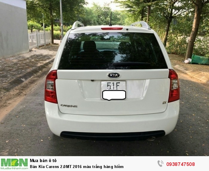 Bán Kia Carens 2.0MT 2016 màu trắng hàng hiếm