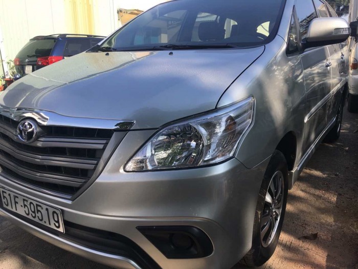 Bán Toyata Innova sx 2016 màu bạc