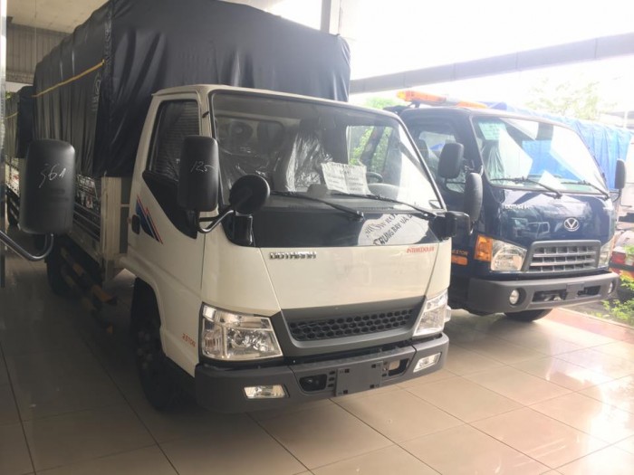 Hyundai iz49 2.4 tấn