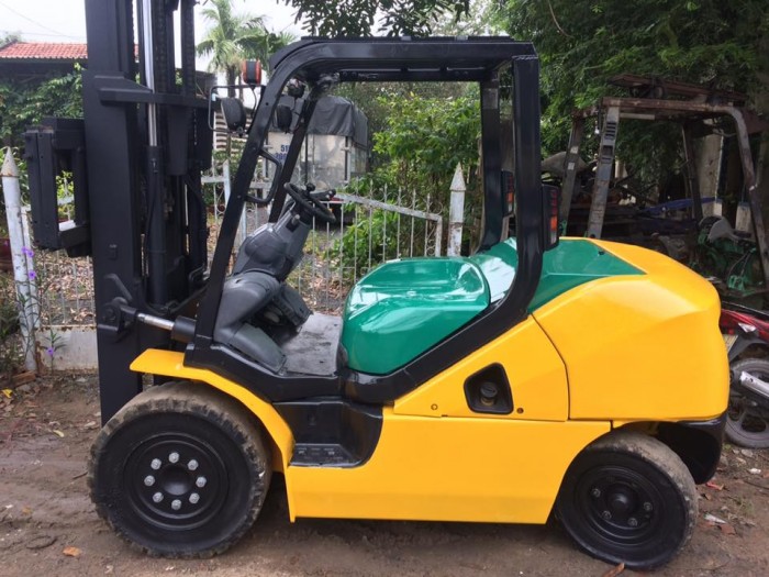 Xe Nâng Dầu 3,5 Tấn Giá Rẻ