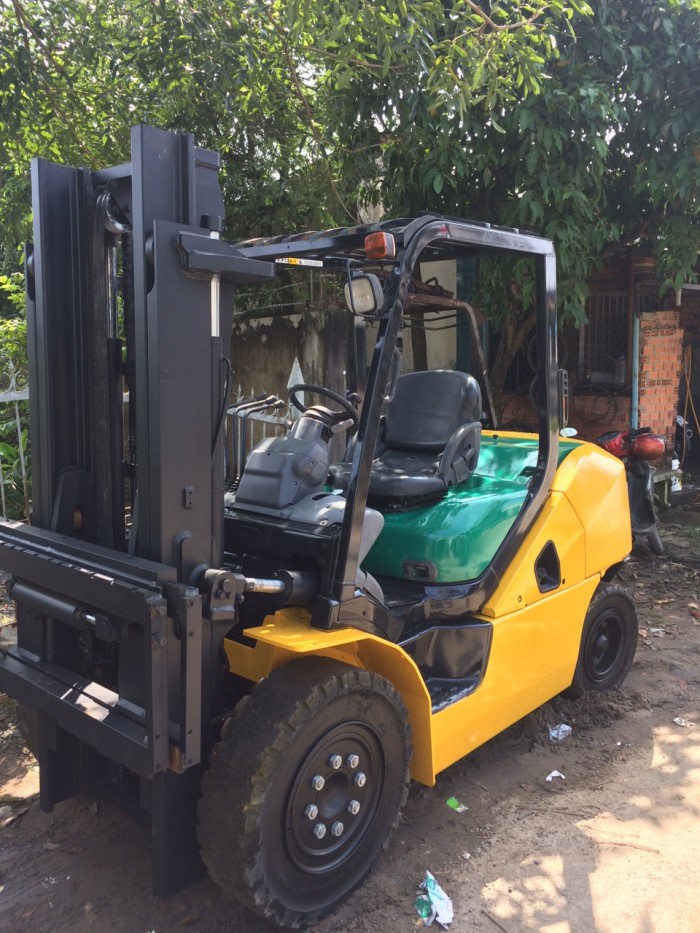 Xe Nâng Dầu 3,5 Tấn Giá Rẻ