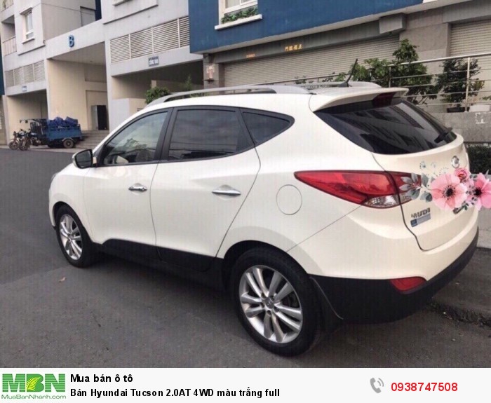 Bán Hyundai Tucson 2.0AT 4WD màu trắng full