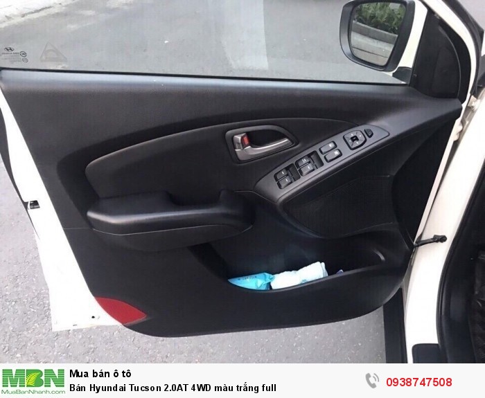 Bán Hyundai Tucson 2.0AT 4WD màu trắng full