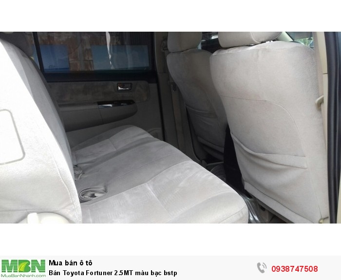 Bán Toyota Fortuner  2.5MT màu bạc bstp