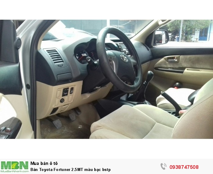 Bán Toyota Fortuner  2.5MT màu bạc bstp