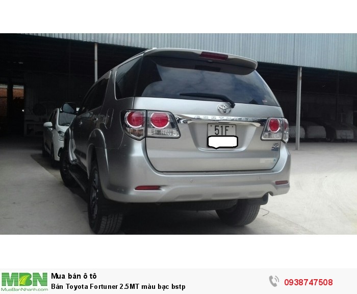 Bán Toyota Fortuner  2.5MT màu bạc bstp