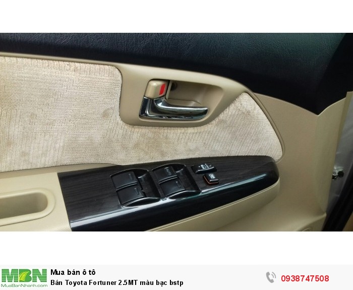 Bán Toyota Fortuner  2.5MT màu bạc bstp