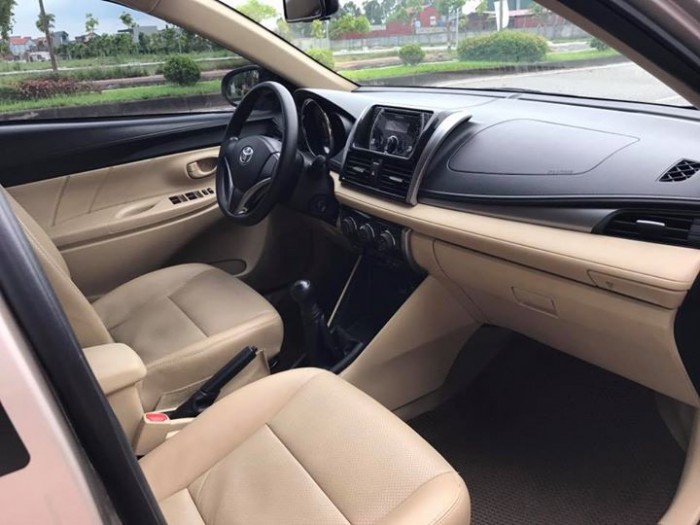 Bán xe Toyota Vios E 2016mt màu vàng hoàng kim zin cực chất