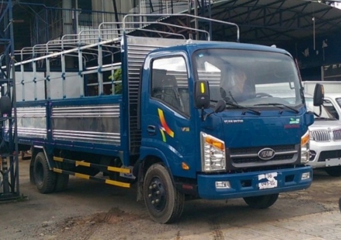 Cần bán Xe tải veam VT340s thùng kín, thùng dài 6m05