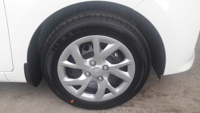Hyundai Grand i10 CKD 1.0 MT - Gọi điện để áp giá