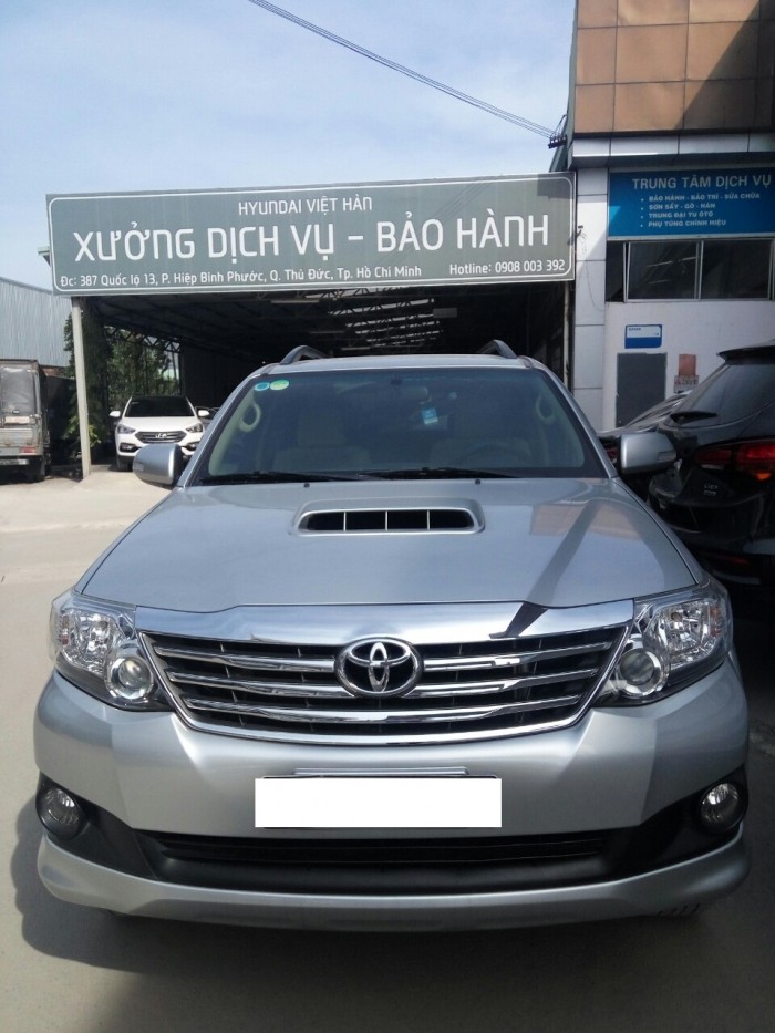 TBán xe Fortuner 2.5MT, số sàn, máy dầu, 2015, biển SG, hỗ trợ góp 75%