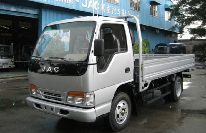Xe tải JAC 2T4 thùng lửng - ô tô phú mẫn. hỗ trợ cho vay trả góp giá ưu đãi