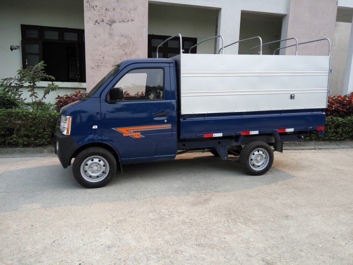 Xe tải dongben 870kg thùng bạt giá cả tốt!