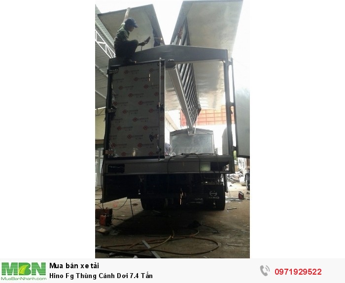 Hino Fg Thùng Cánh Dơi 7.4 Tấn