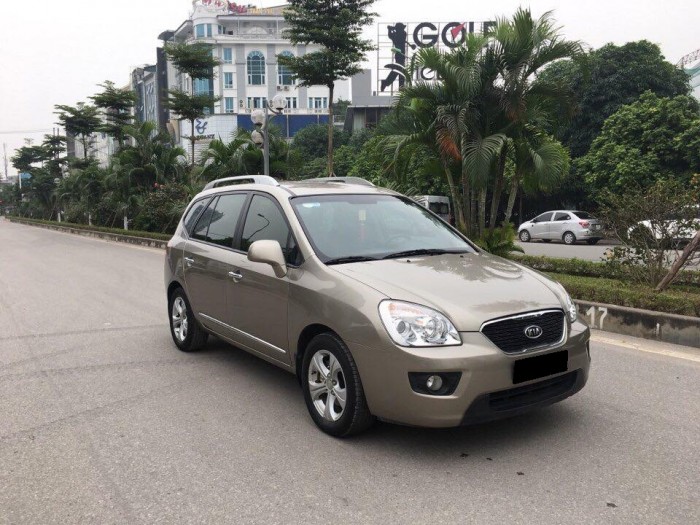 Bán chiếc Kia Carens 2015 màu vàng cát số sàn