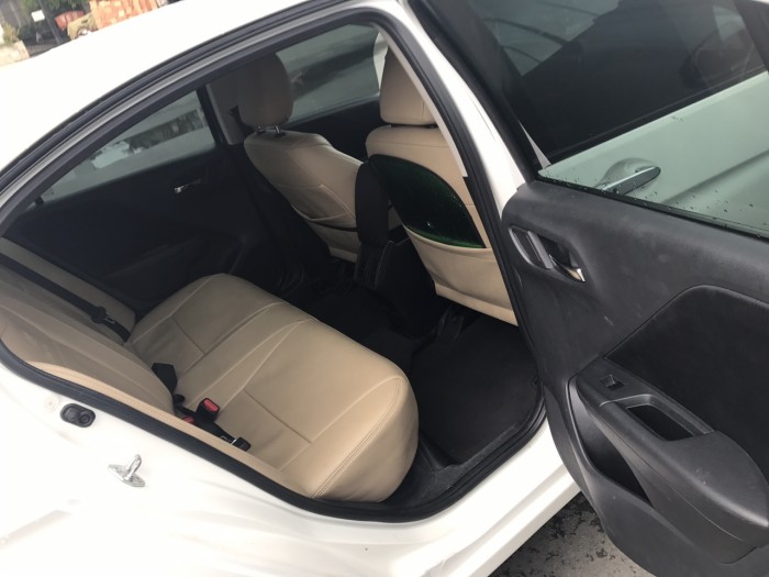 Bán xe Honda City 2014 AT màu trắng 465tr