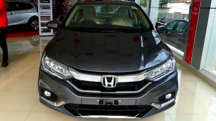 Honda City 1.5TOP