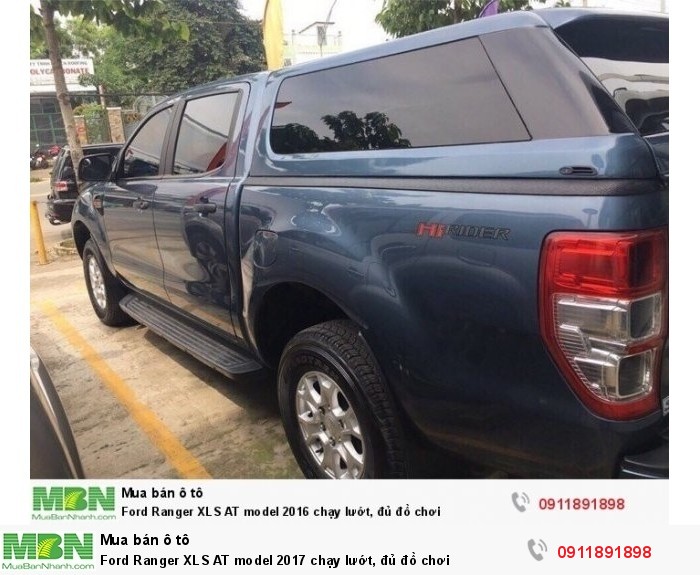 Ford Ranger XLS AT model 2017 chạy lướt, đủ đồ chơi