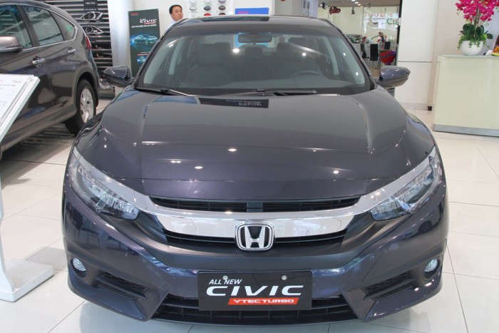 Honda Civic 1.5 Turbo 2017 giá mềm ưu đãi