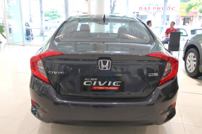 Honda Civic 1.5 Turbo 2017 giá mềm ưu đãi